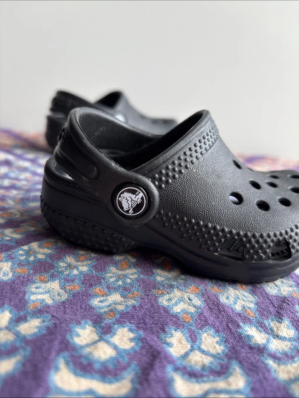 CROCS baby/toddler Classic Clog in Black